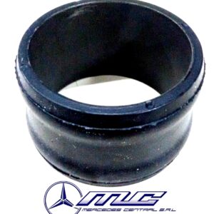 CONECTOR BOMBA AGUA OM904